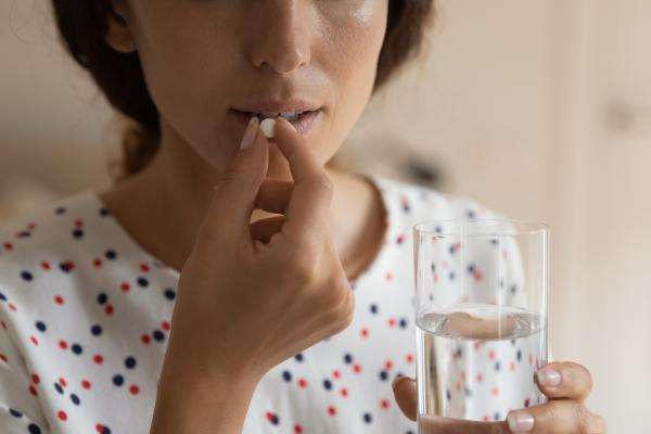 consejos-para-curar-la-resaca