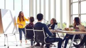 categorias-de-trabajo-en-una-empresa-roles-y-responsabilidades