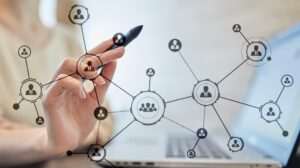 estructura-organizacional-en-empresas-de-servicios-claves-de-eficiencia