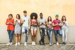 conoce-las-caracteristicas-de-los-jovenes-actuales