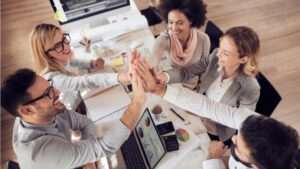 conoce-los-objetivos-de-las-dinamicas-de-grupo-para-mejorar-el-trabajo-en-equipo
