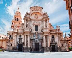 cuando-se-hizo-la-catedral-de-murcia