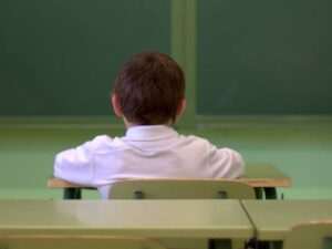 la-falta-de-educacion-en-la-clase-media-y-alta