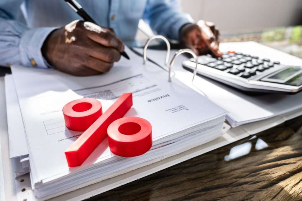 ¿Cómo influyen las tasas de interés en la economía? - Diario Murcia