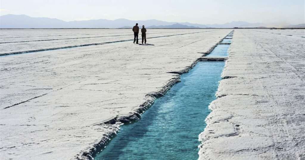 como-se-forman-los-depositos-de-sal-en-los-desiertos