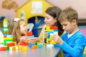 que-juegos-estimulan-el-desarrollo-del-razonamiento-logico-en-los-ninos