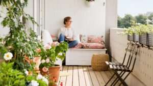 que-tips-hay-para-decorar-una-terraza-pequena-y-acogedora